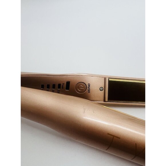 TYME Hair Tool in Gold and Tan - Picture 4 of 6